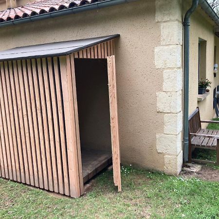 Gite Des Combes Blanches Avec Piscine Et Jacuzzi Frayssinet-le-Gélat المظهر الخارجي الصورة